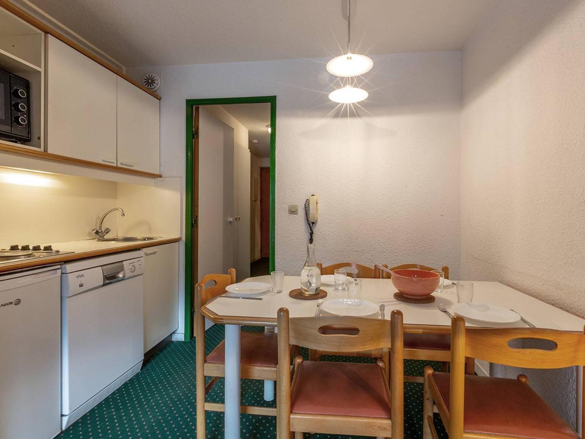 Appartement Confortable A Meribel, 6 Couchages, Balcon Expose Sud - Fr-1-355-57 エクステリア 写真